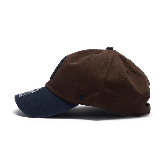 ’47 BRAND New York Yankees - CLEAN UP TWO TONE BROWN/NAVY 【14858339 47A B-NLTRG17GWS-BW】