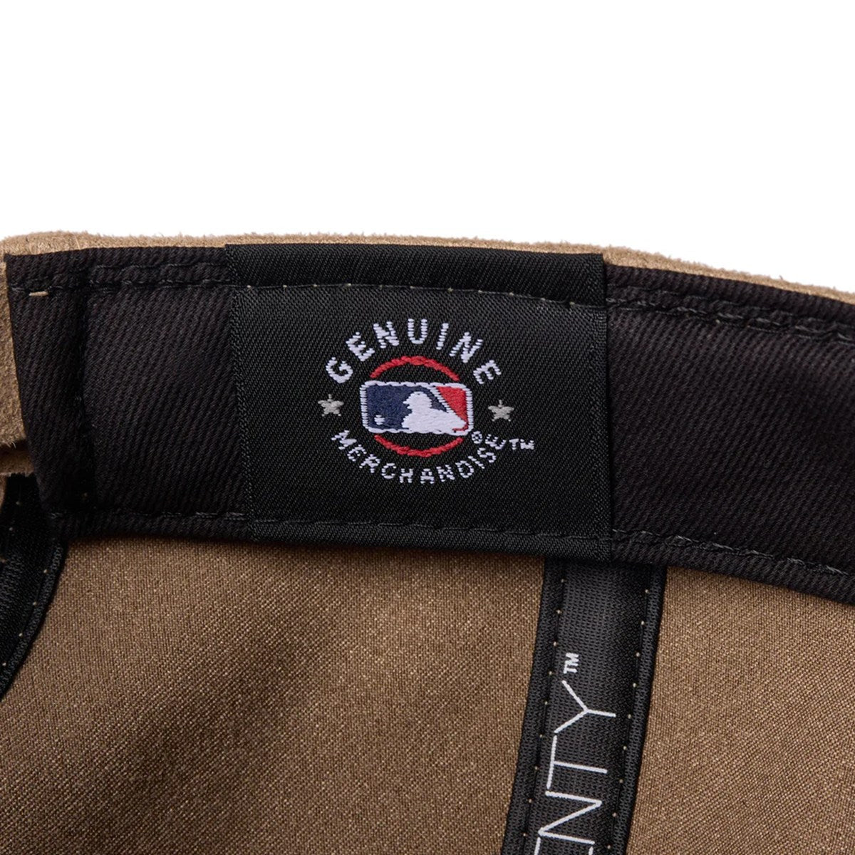 NEW ERA New York Yankees - 9TWENTY SYNTHETIC SUEDE BEIGE 【14667982】
