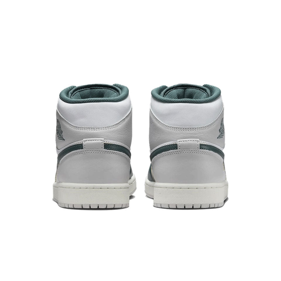 NIKE - MENS AIR JORDAN 1 MID SE エア ジョーダン 1 WHITE/GREEN-NEUTRAL GREY ホワイト/オキシダイズドグリーン × セイル-ニュートラルグレー【FQ7720-103】