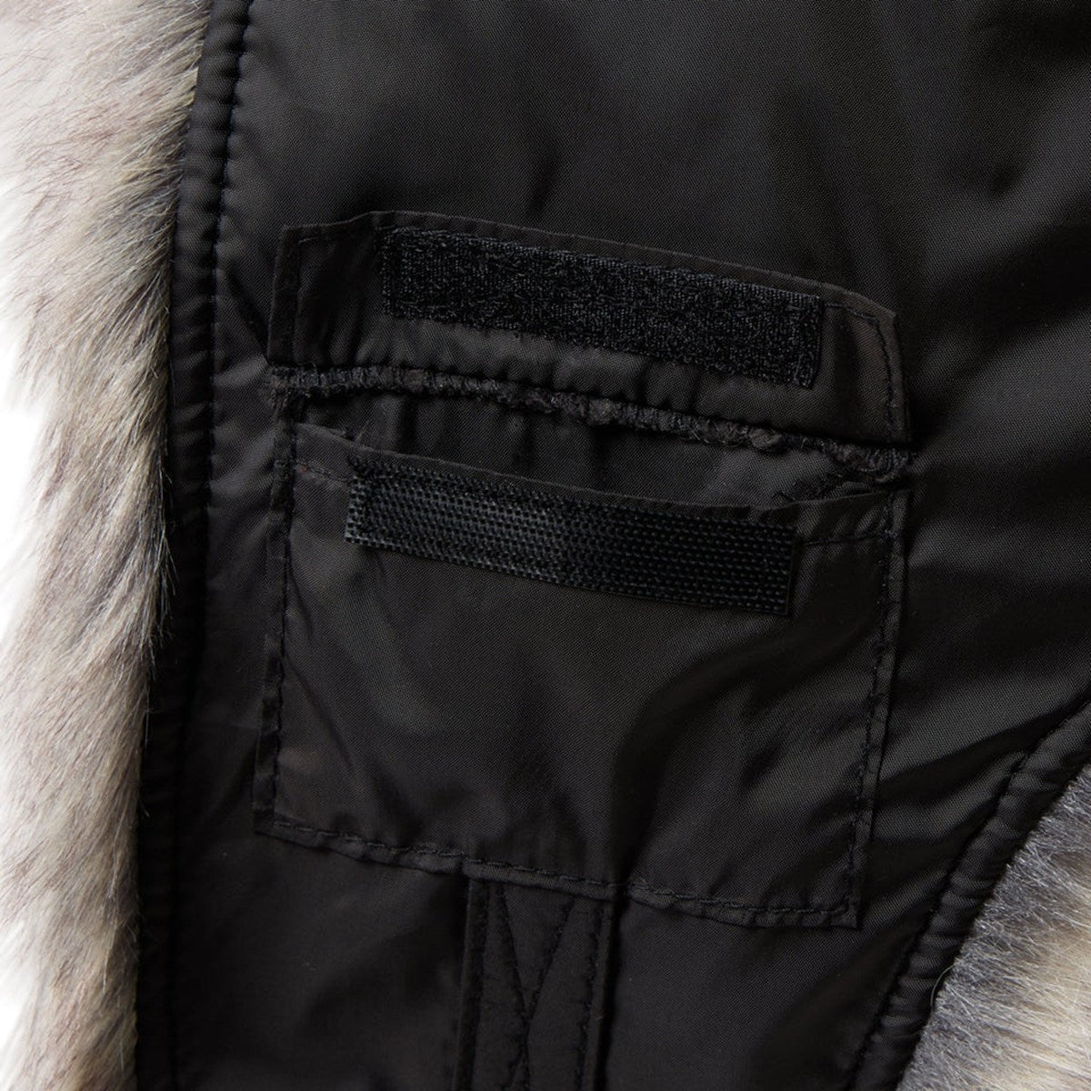 NEW ERA - TRAP2 DOG EAR WATER REPELLENT FUR BLACK 【14668874】