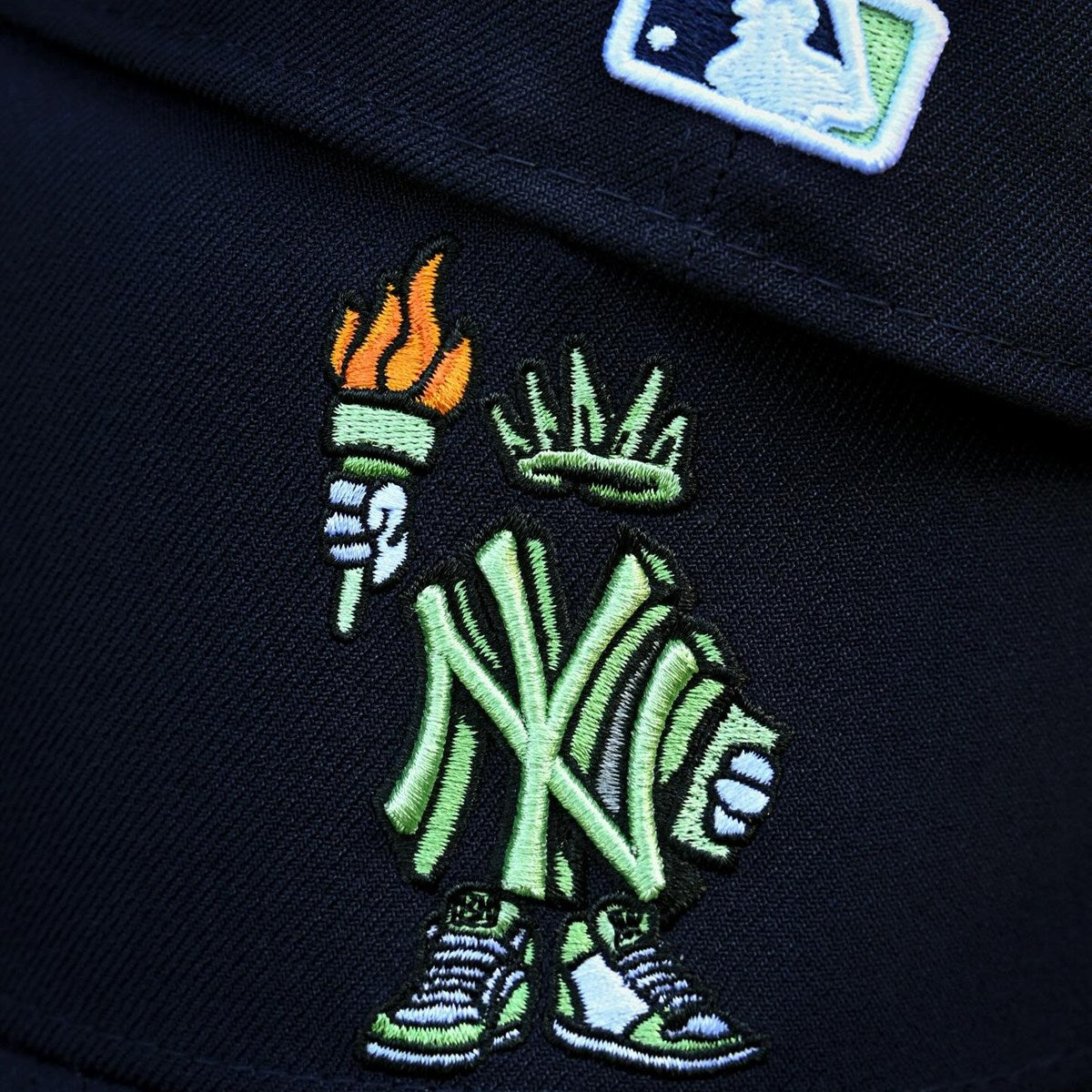 NEW ERA - New York Yankees 59FIFTY A-Frame Pre-Curved Cartoon Navy【60693565】