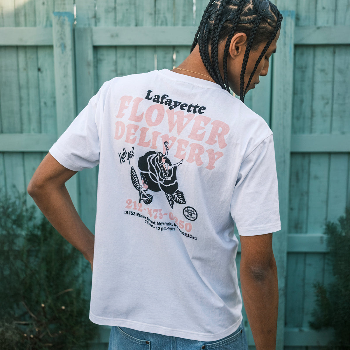 LS260114 FLOWER DELIVERY TEE