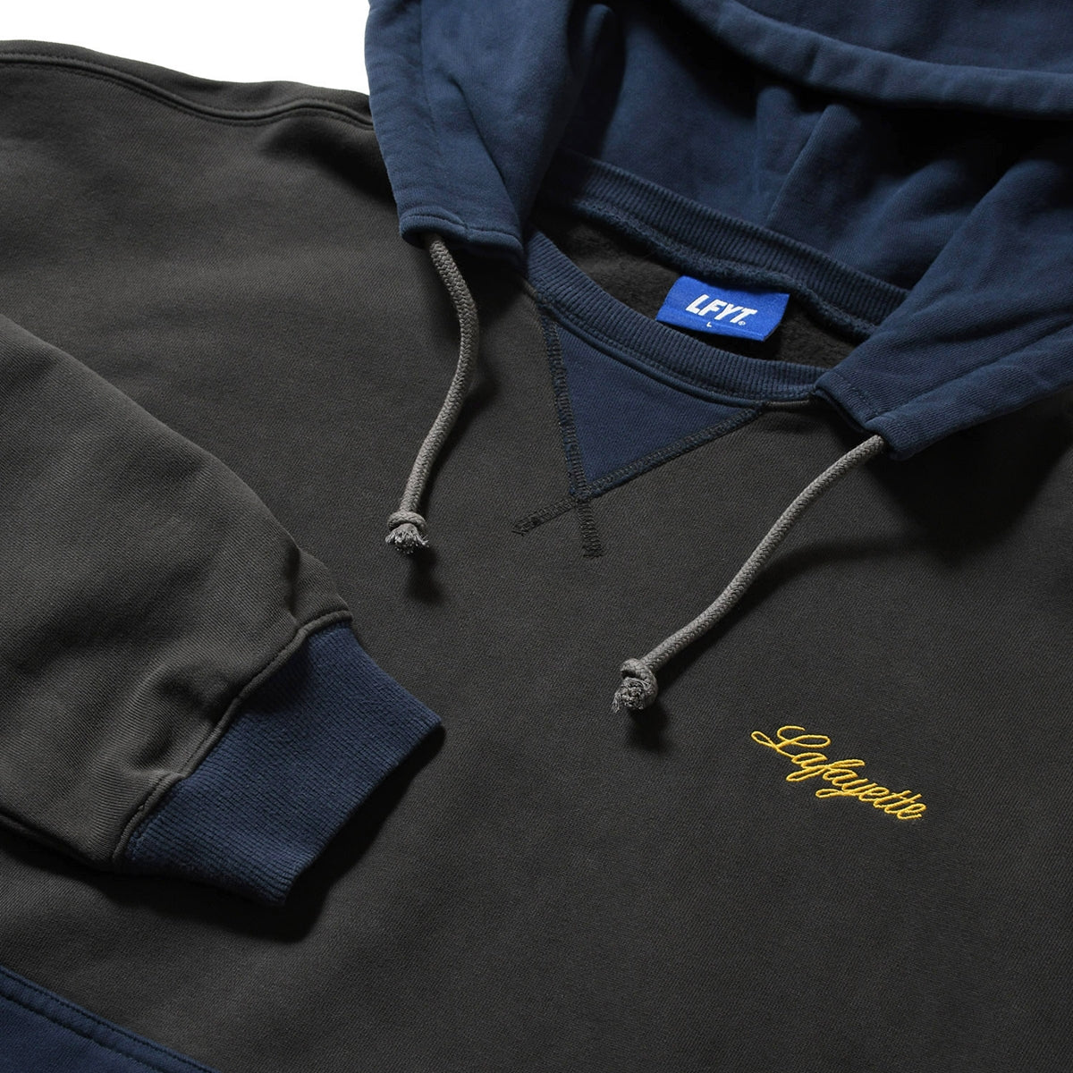 LA250501 RETRO WING HOODIE