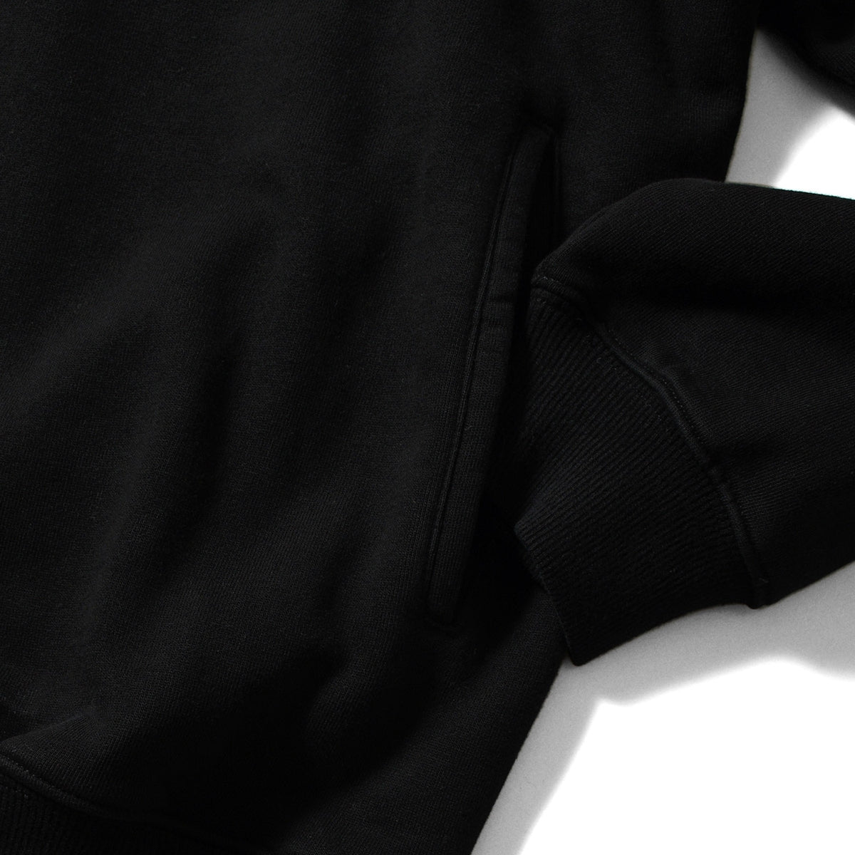 LA250702 ARCH LOGO HALFZIP SWEATSHIRT