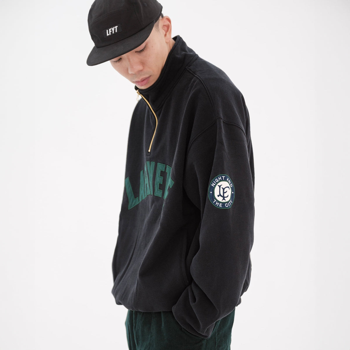 LA250702 ARCH LOGO HALFZIP SWEATSHIRT