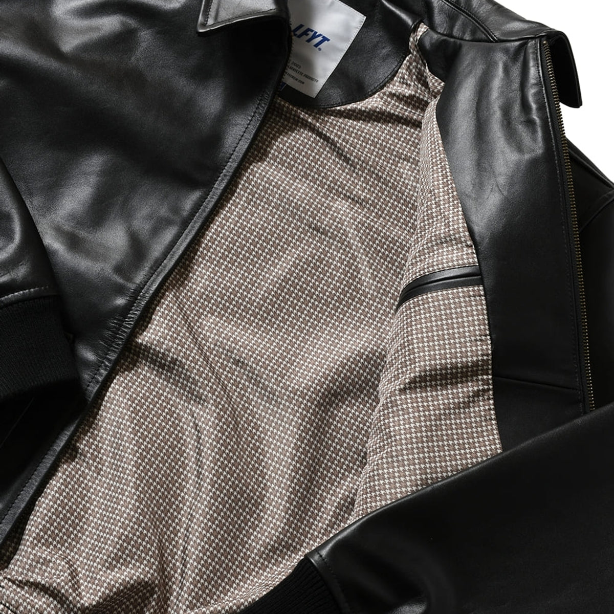 LEATHER EMBOSS JACKET【LA251006】