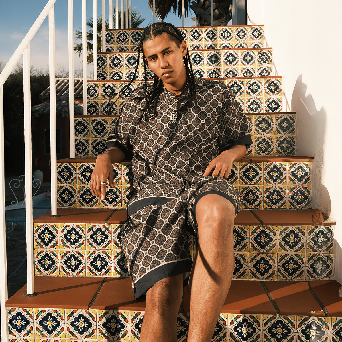 LFYT - ARABESQUE PATTERN EASY SHORTS【LS261303】