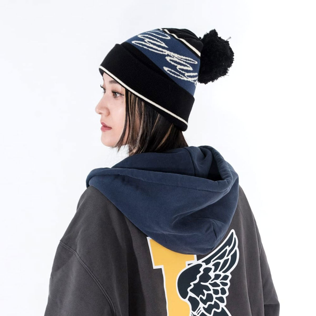 PLAYFIELD POM KNIT CAP【LA251408】