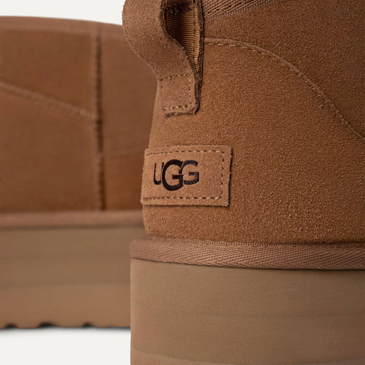 UGG - W CLASSIC ULTRA MINI PLATFORM CHE【1135092】