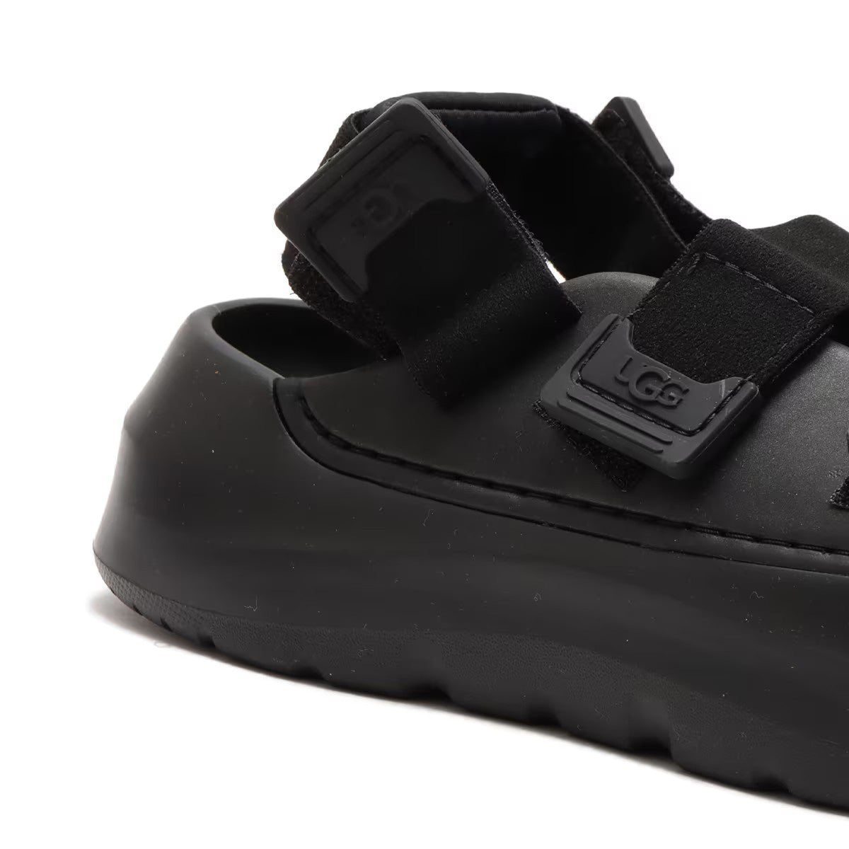 UGG アグ Stratus BLACK 【1152686-BLK】