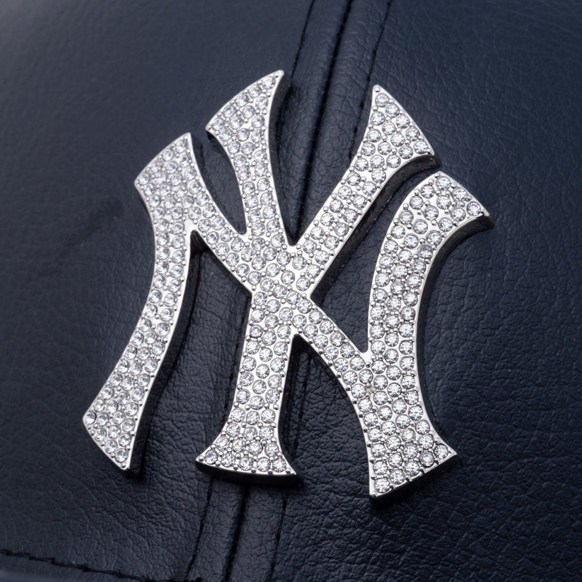 NEW ERA NEW YORK YANKEES - RHINESTONE PU 59FIFTY BLK NEW ERA NEW YORK YANKEES - RHINESTONE PU 59FIFTY BLK