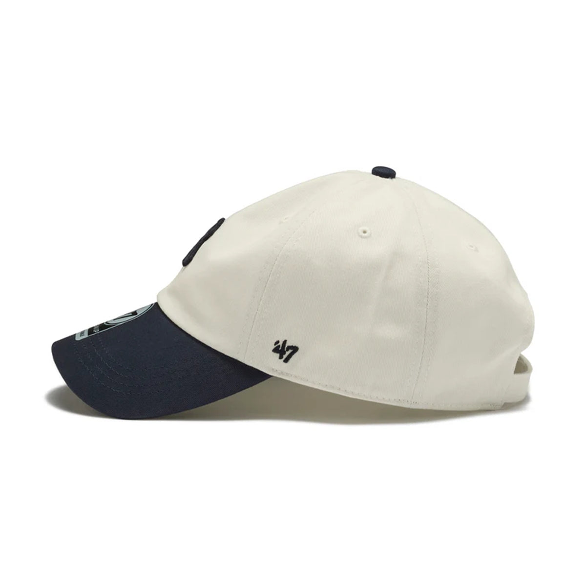 ’47 BRAND New York Yankees - CLEAN UP WHITE/NAVY【14920543 47A-CLP-B-CONTT17CNS-SS】
