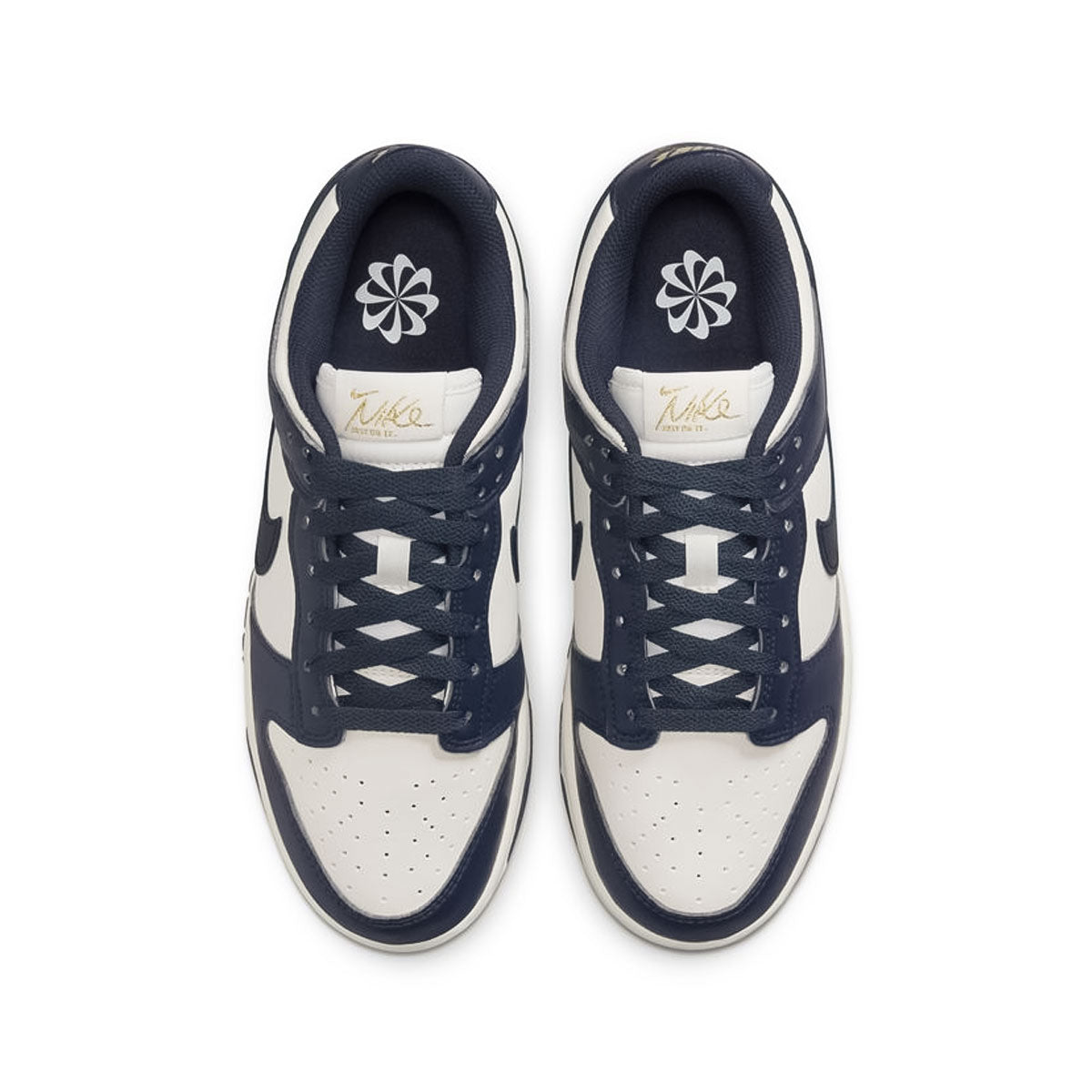 W NIKE DUNK LOW NEXT NATURE ダンクロー