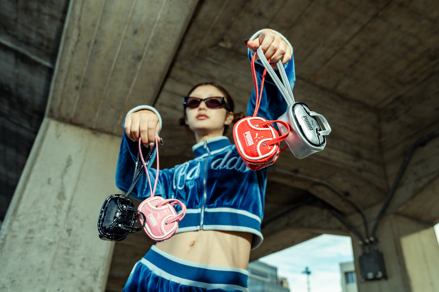 PUMA - 1976 METALLIC GRIP BAG KEYCHAIN 【92599-01】
