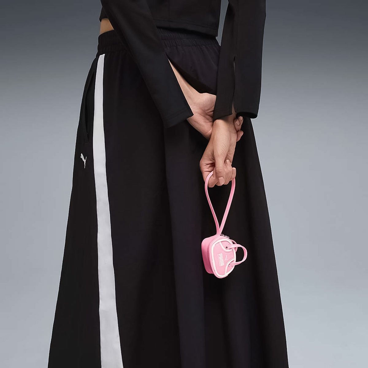PUMA - 1976 GRIP BAG KEYCHAIN PINK【092598-04】 – HOMEGAME TOKYO