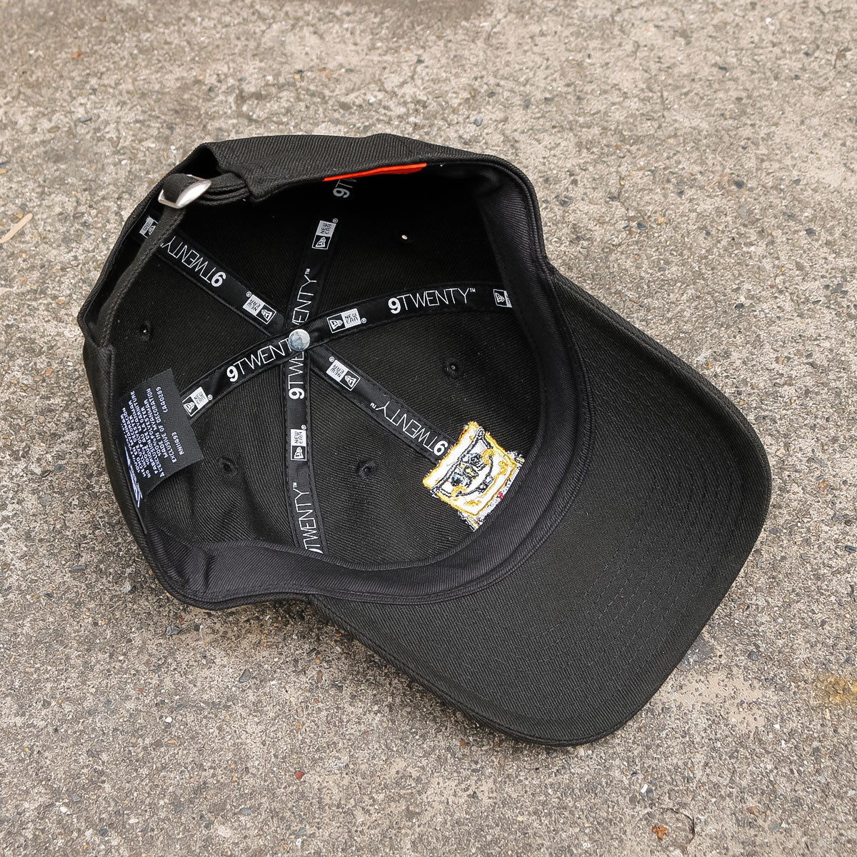 New Era × Nickelodeon - SPONGEBOB 9TWENTY PATRICK SALMON BLACK