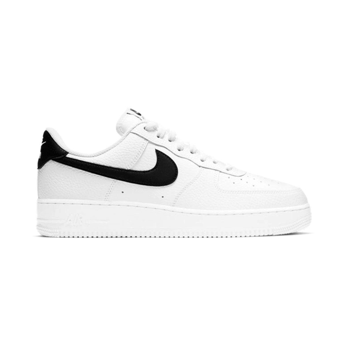 NIKE AIR FORCE 1 ’07 WHITE / BLACK ナイキ エア フォース 1 ’07 ホワイト / ブラック 【CT2302-100】