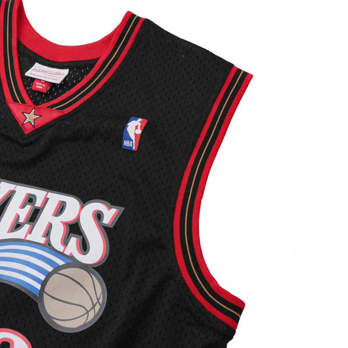 Mitchell &amp; Ness - Swingman JerseyﾞP76 #3 A Iverson BLACK [SMJYGS18201]