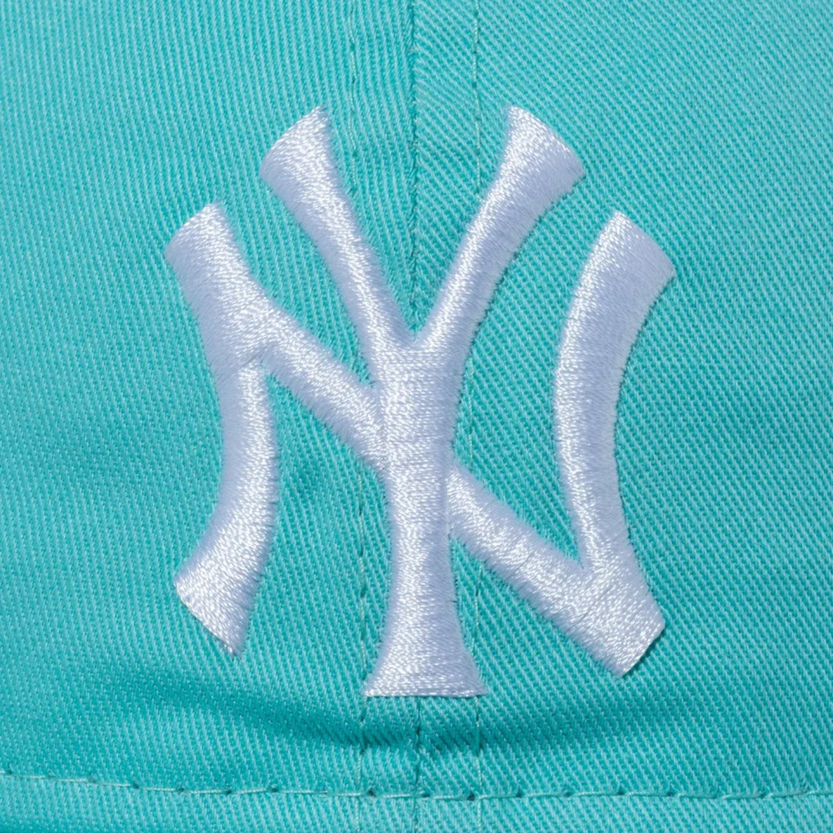 NEW ERA New York Yankees - 9TWENTY WASHED NEYYAN BTNT WHI [60546694]