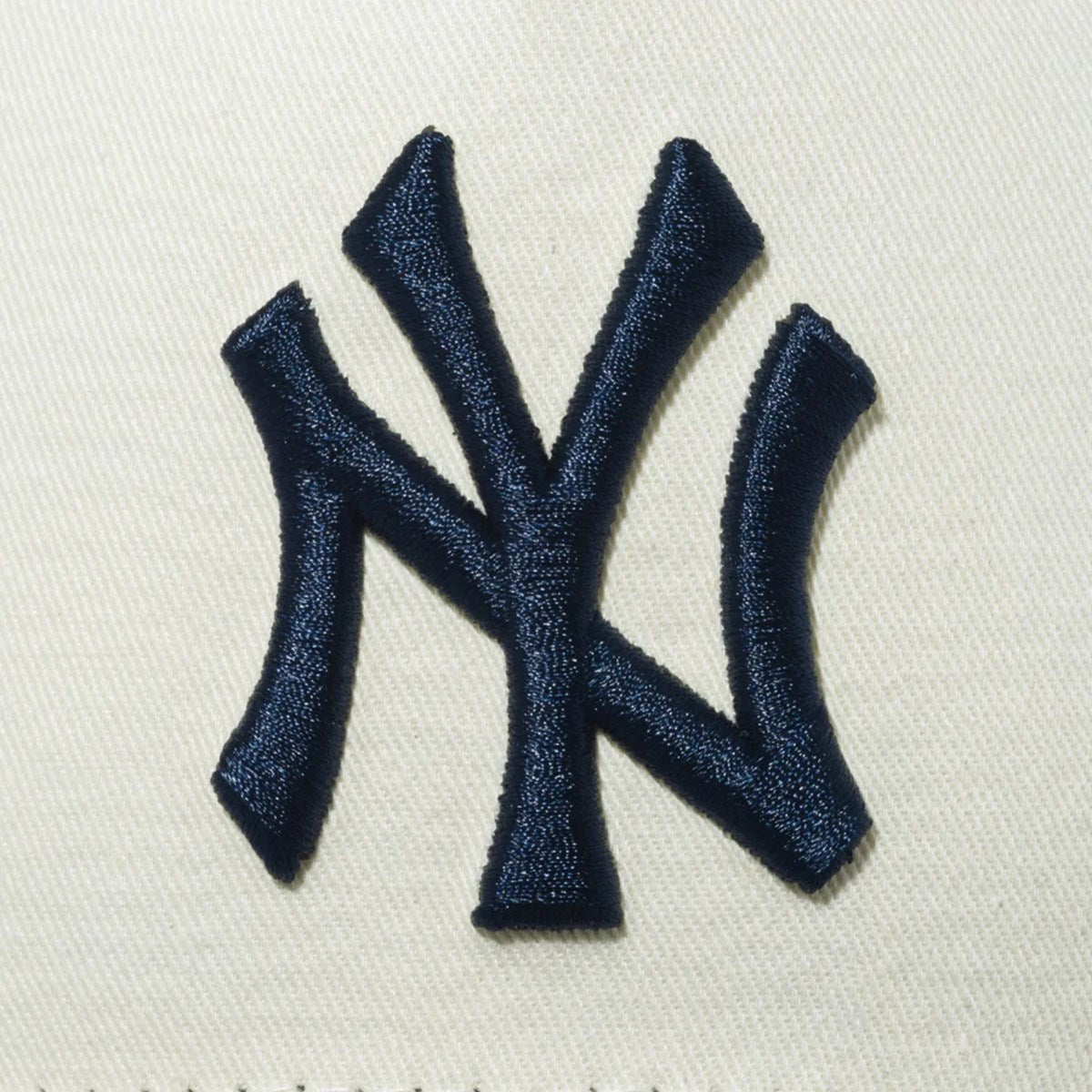 NEW ERA New York Yankees - 9FORTY A-FRAME TRACKER JACQUARD NVY CRM【14109686】