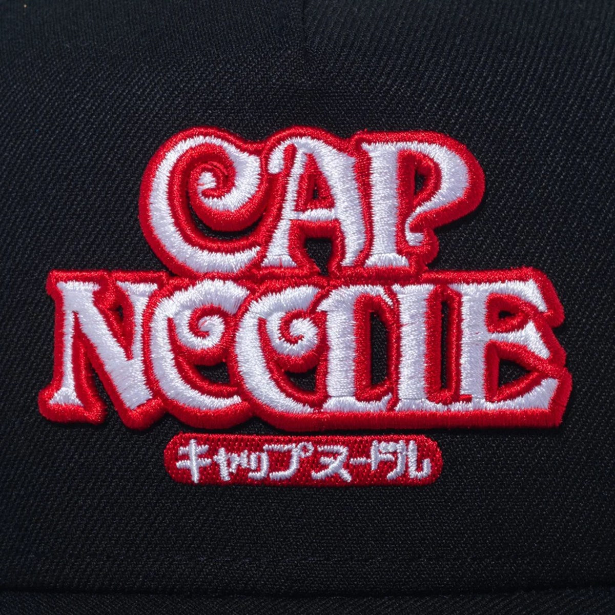 NEW ERA × CUP NOODLE - 9FORTY A-FRAME TRACKER CUP NOODLE CAP NOODLE BLK [14125290]