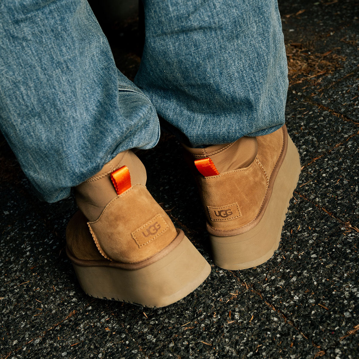 UGG -  WMNS CLASSIC MINI DIPPER CHESTNUT【1168170】