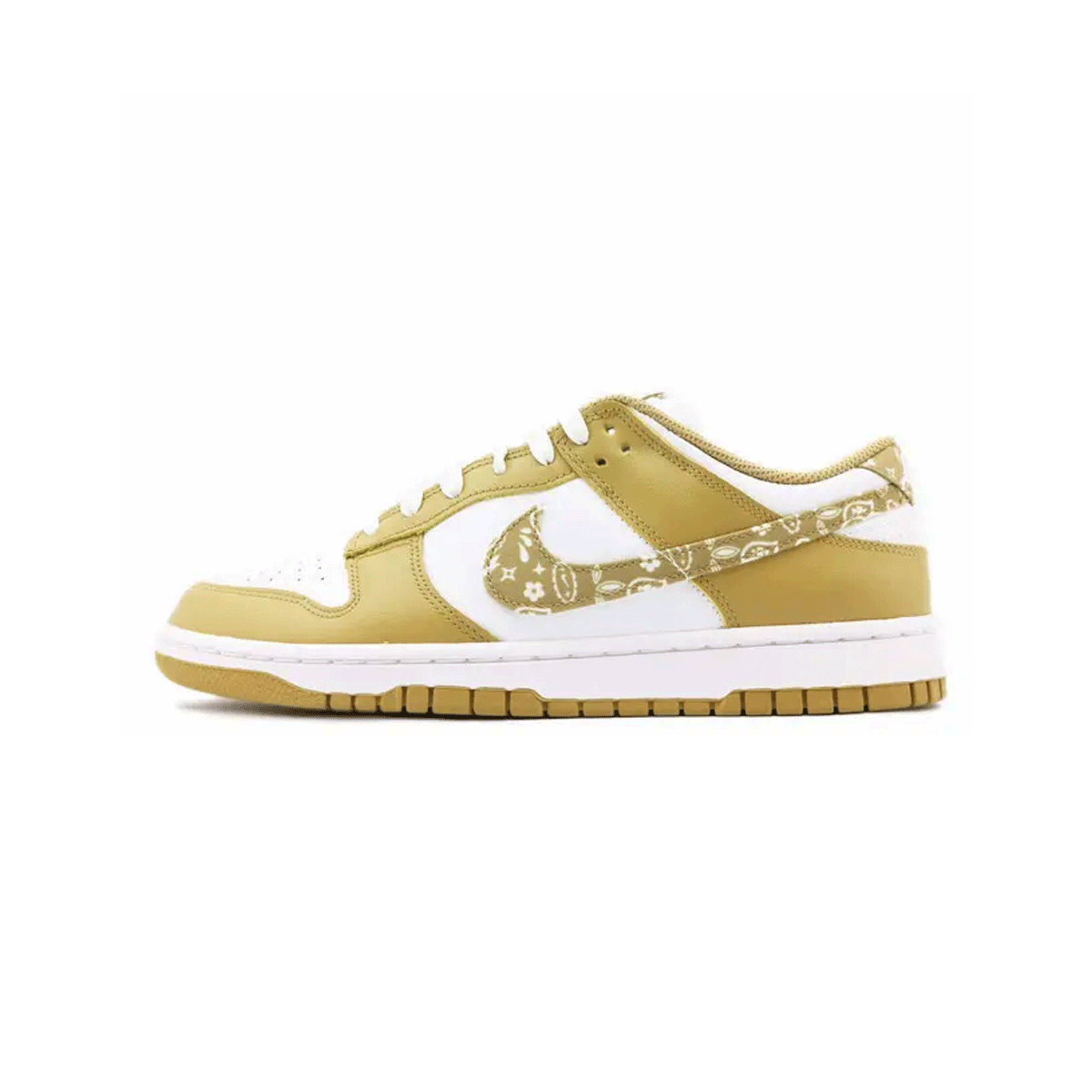 NIKE W DUNK LOW ESS「白/大麥白」 Nike Dunk Low ESS「白/大麥白」 [DH4401-104]