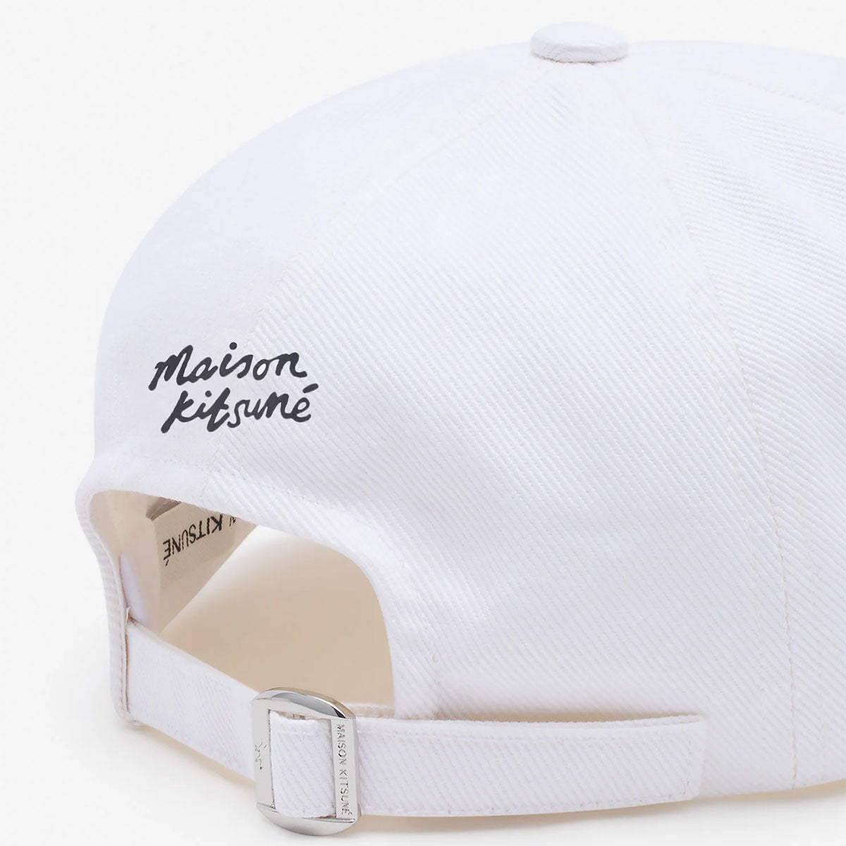 MAISON KITSUNE - LARGE FOX HEAD 6P CAP WHITE【MM06103WW0096】