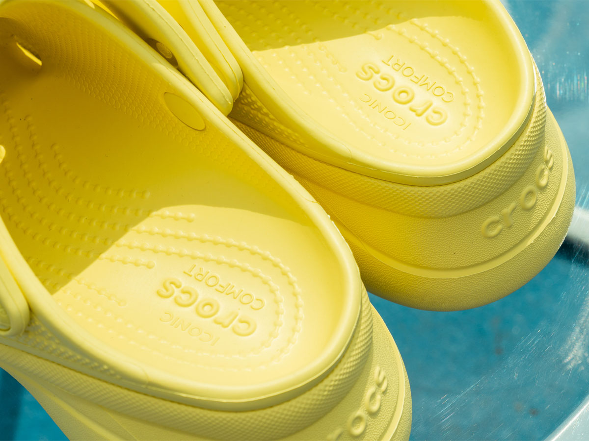 crocs - WMNS Classic Bae Clog Daylily【206302-78R】