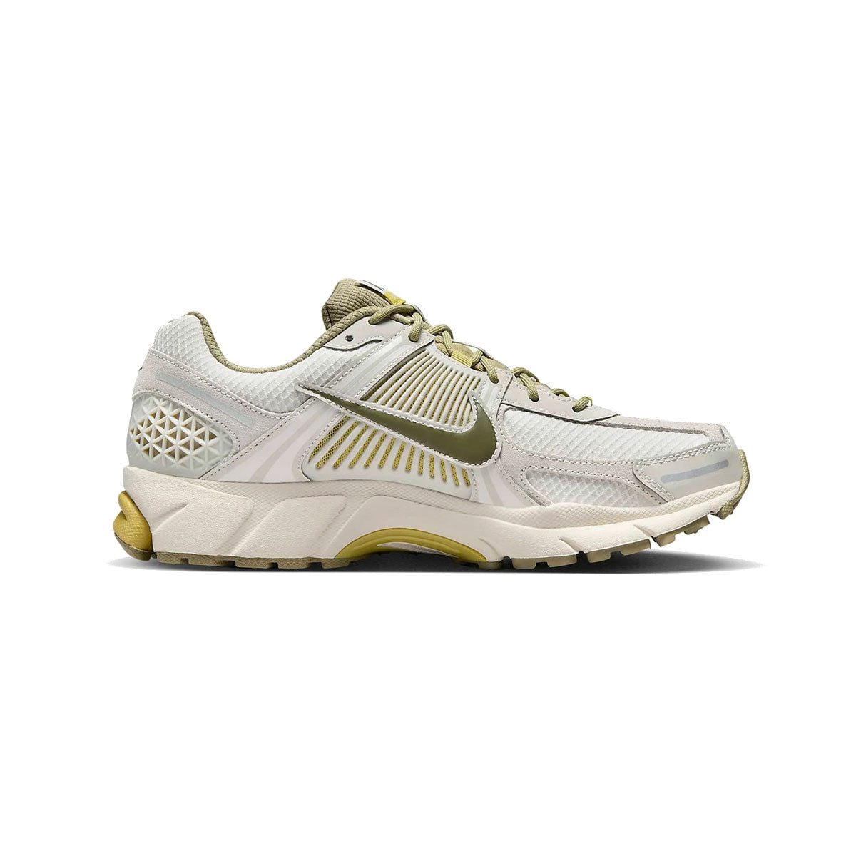 NIKE ZOOM VOMERO 5 "LIGHT BONE/MEDIUM OLIVE-NEUTRAL OLIVE" ナイキ ズーム ボメロ 5 "ライトボーン/ミディアムオリーブ/ニュートラルオリーブ" 【FV0397-001】