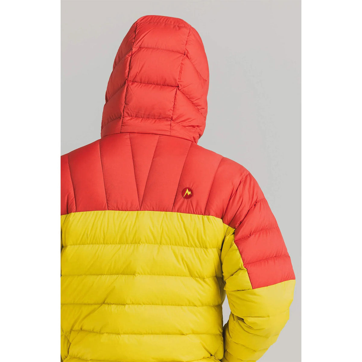 MARMOT - Lance Down Hoodie RED×YELLOW 【MTFW25MDW009】
