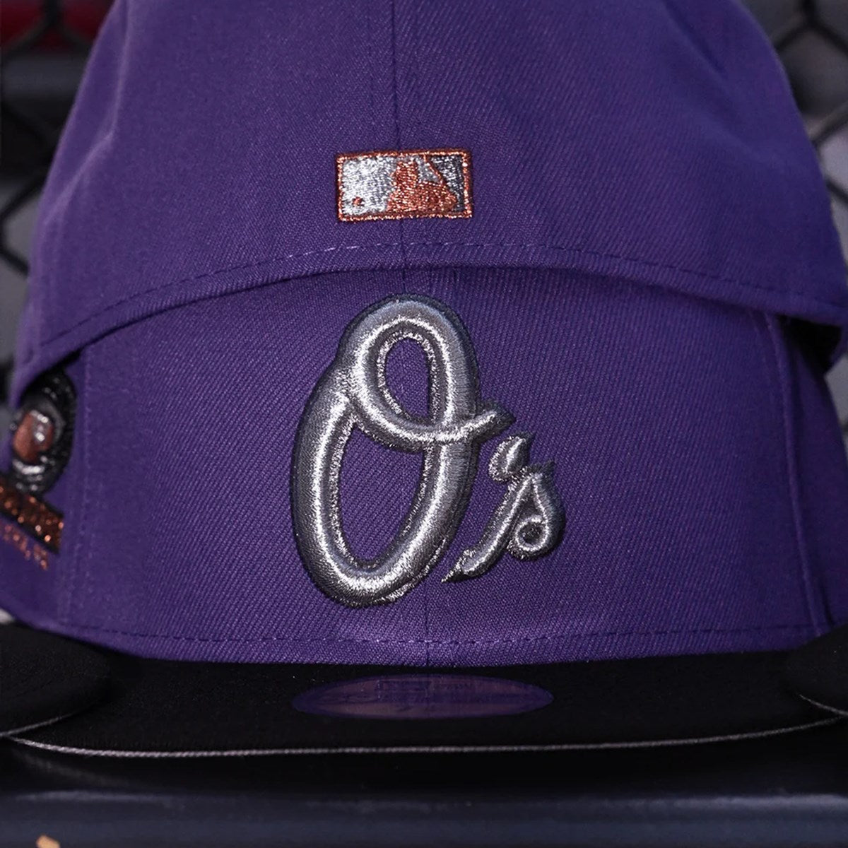 NEW ERA - 59FIFTY BALTIMORE ORIOLES MEMORIAL STADIUM VARSITY PURPLE/BLACK