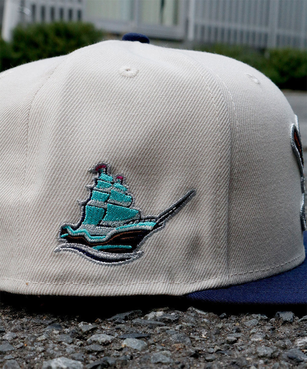 NEW ERA - Columbus Clippers Clipper Patch 59FIFTY STONE/NAVY