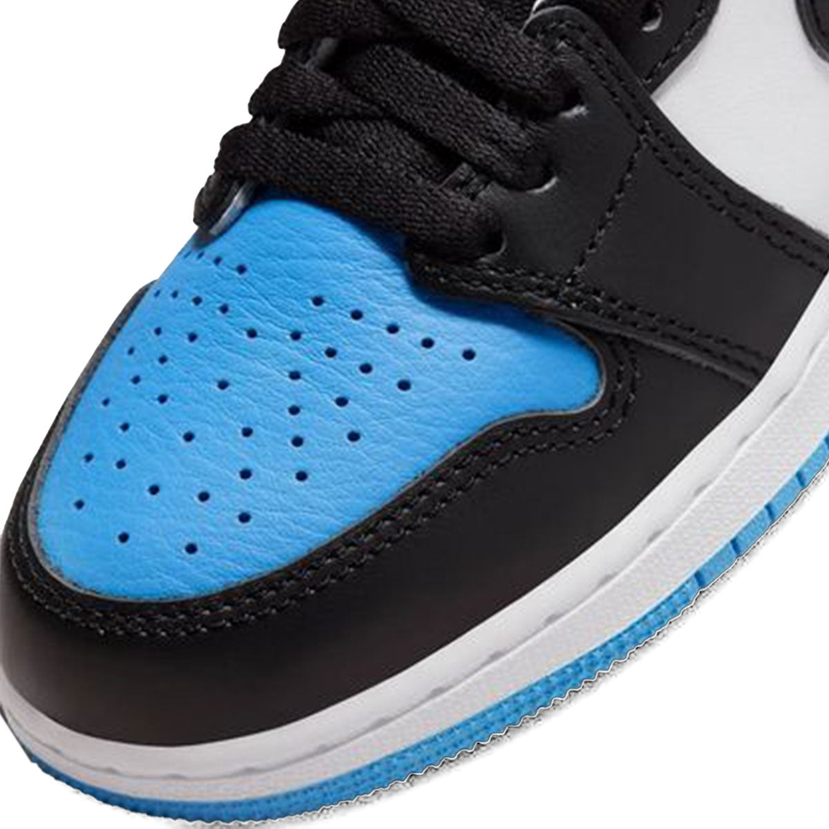 NIKE AIR JORDAN 1 RETRO HIGH OG GS UNIVERSITY BLUE / BLACK - WHITE Nike Air Jordan 1 Retro High OG GS "University Blue / Black - White" [FD1437-400]