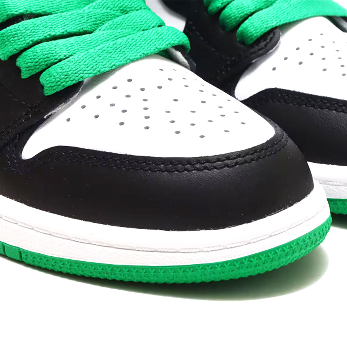 NIKE AIR JORDAN 1 RETRO HIGH OG GS BLACK / LUCKY GREEN - WHITE ナイキ エア ジョーダン 1 レトロ ハイ OG GS " ブラック / ラッキー グリーン - ホワイト "【FD1437-031 】