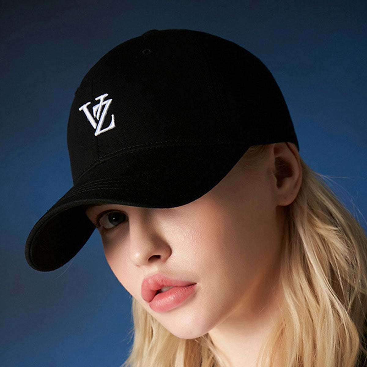 VARZAR - 3D MONOGRAM LOGO OVER FIT BALL CAP BLACK【VZR4-0002】