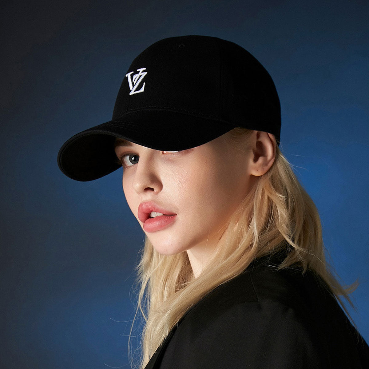 VARZAR - 3D MONOGRAM LOGO OVER FIT BALL CAP BLACK [VZR4-0002]