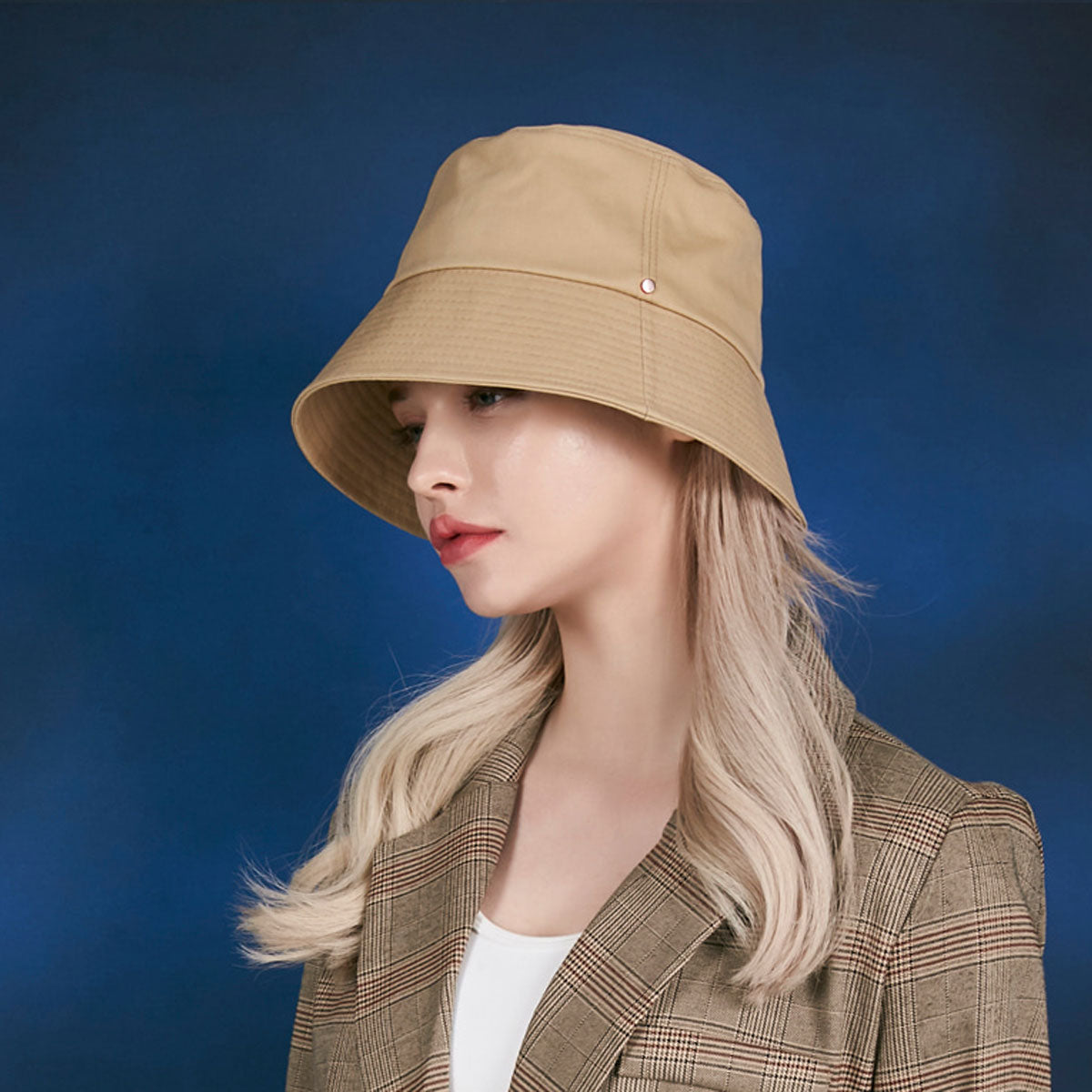 VARZAR - ROSE GOLD RIVER BUCKET HAT BEIGE [VZR4-0012]