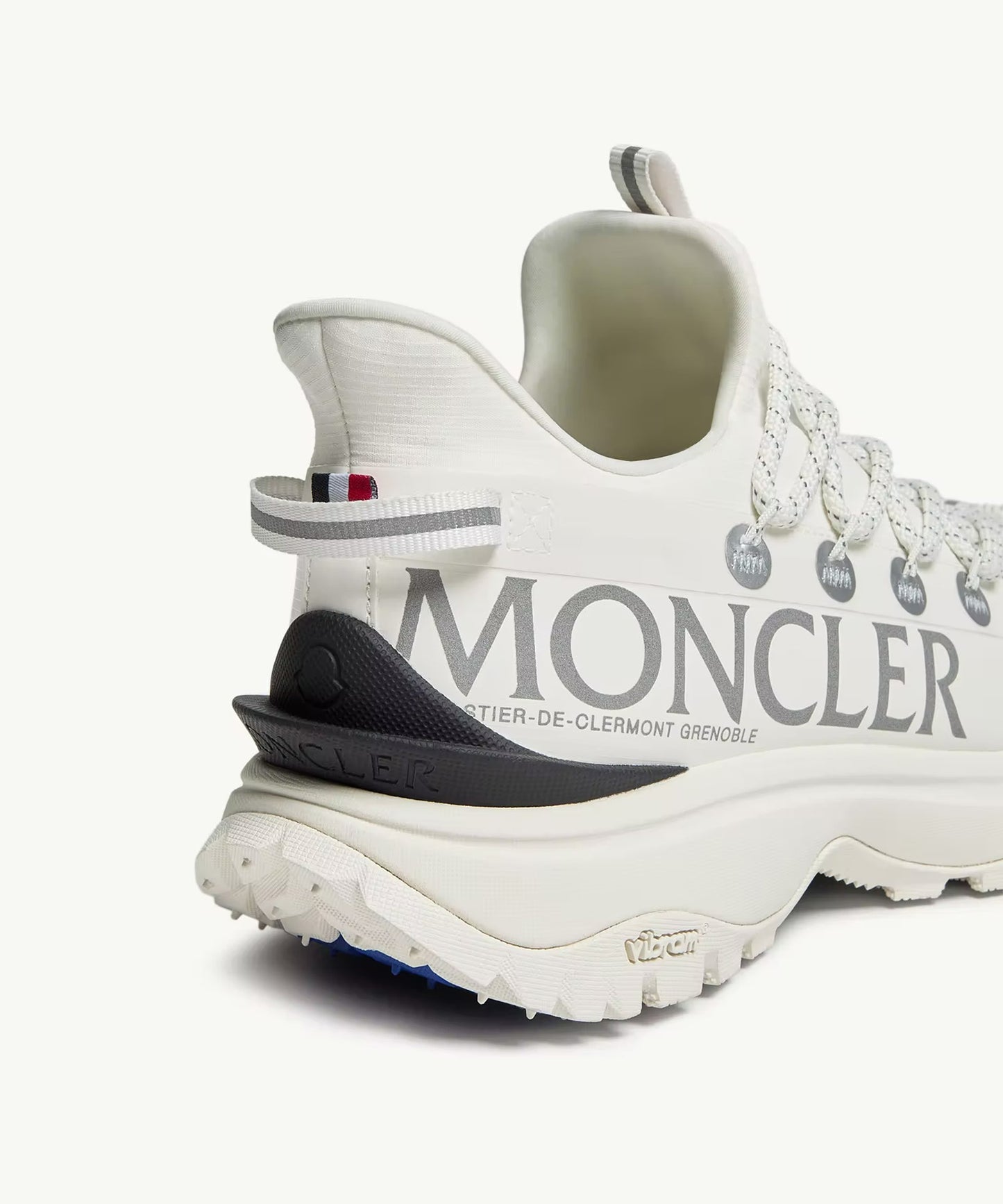 MONCLER - TRAILGRIP LITE 2 001 WHITE【4M00040 M3457】
