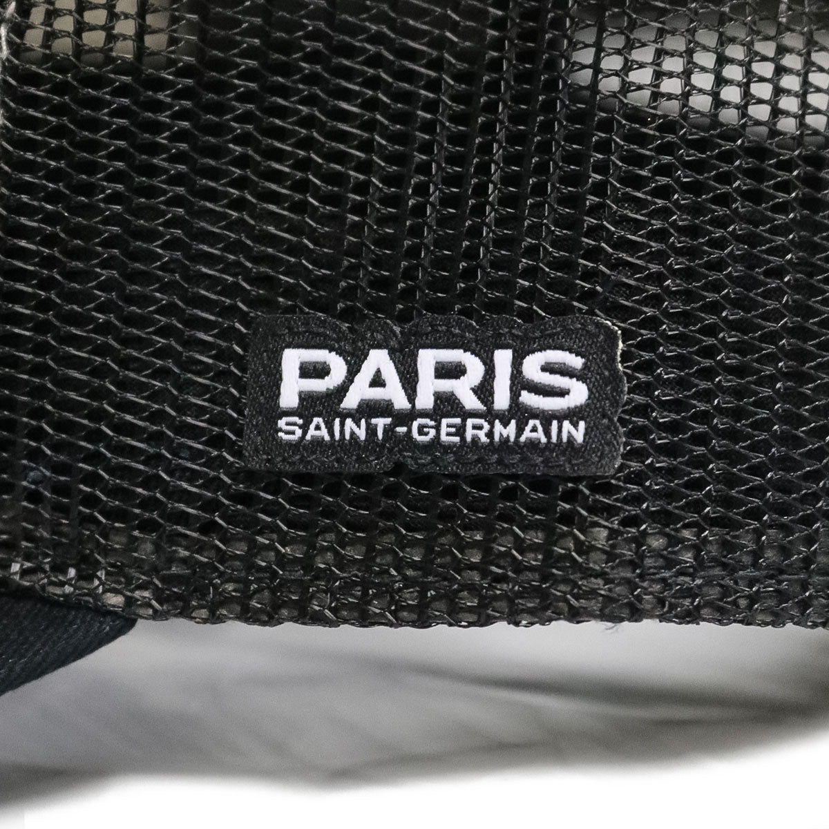 PARIS WAPPEN TRUCKER CAP BLACK/NAVY 【PSG-MCP01】