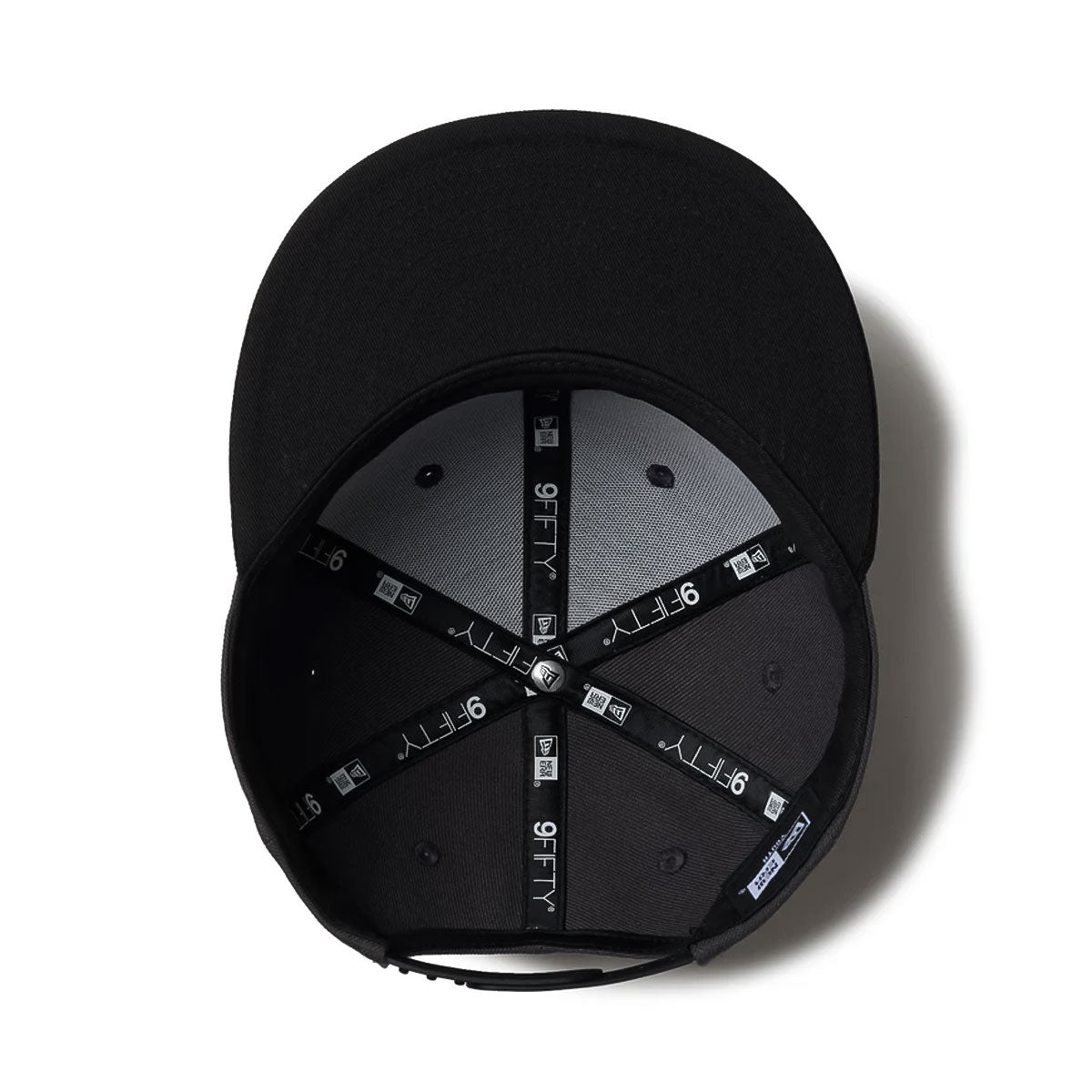 NEW ERA - Youth 9FIFTY 2-Tone Classic Logo GRAPHITE BLACK 【14671581】