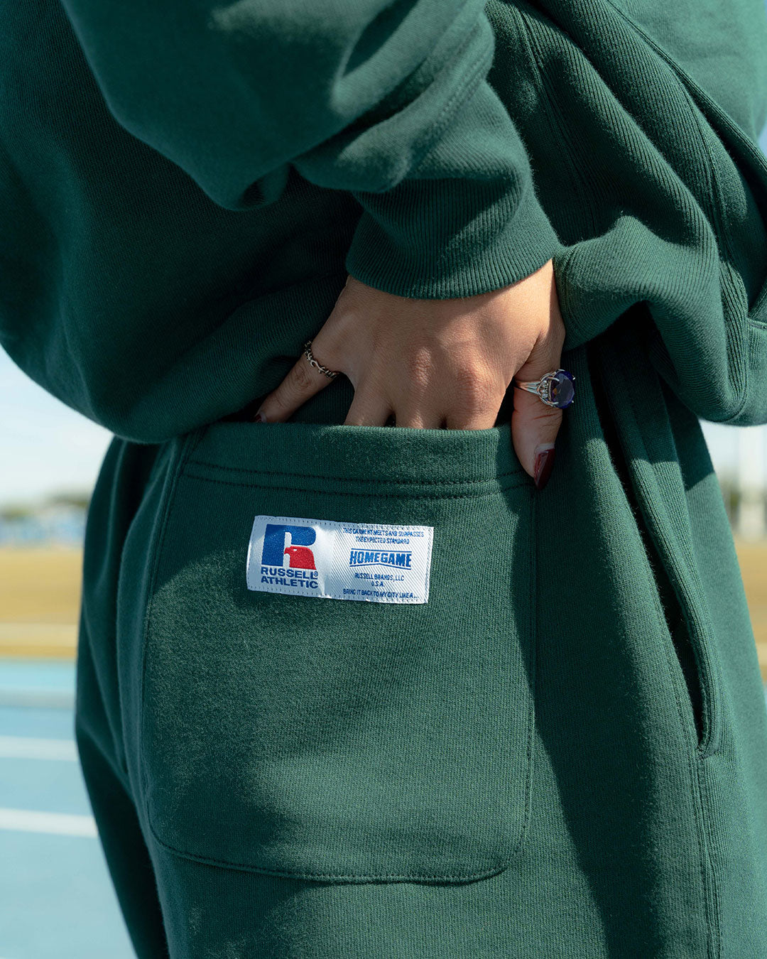 RUSSELL ATHLETIC | HOMEGAME - PRO COTTON SHELTE CH WARM SWEAT PANTS GREEN【26FW-HG-003】