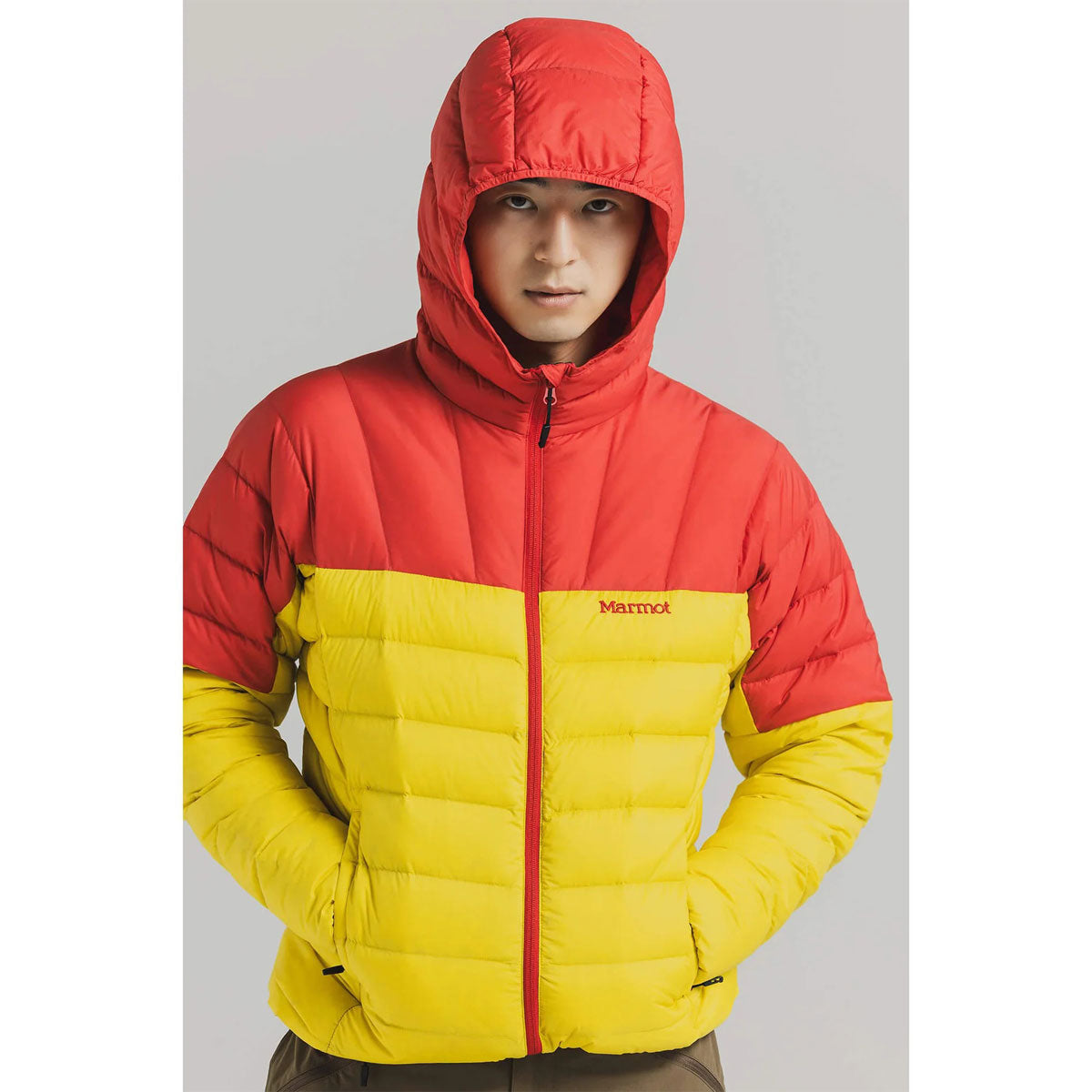 MARMOT - Lance Down Hoodie RED×YELLOW 【MTFW25MDW009】