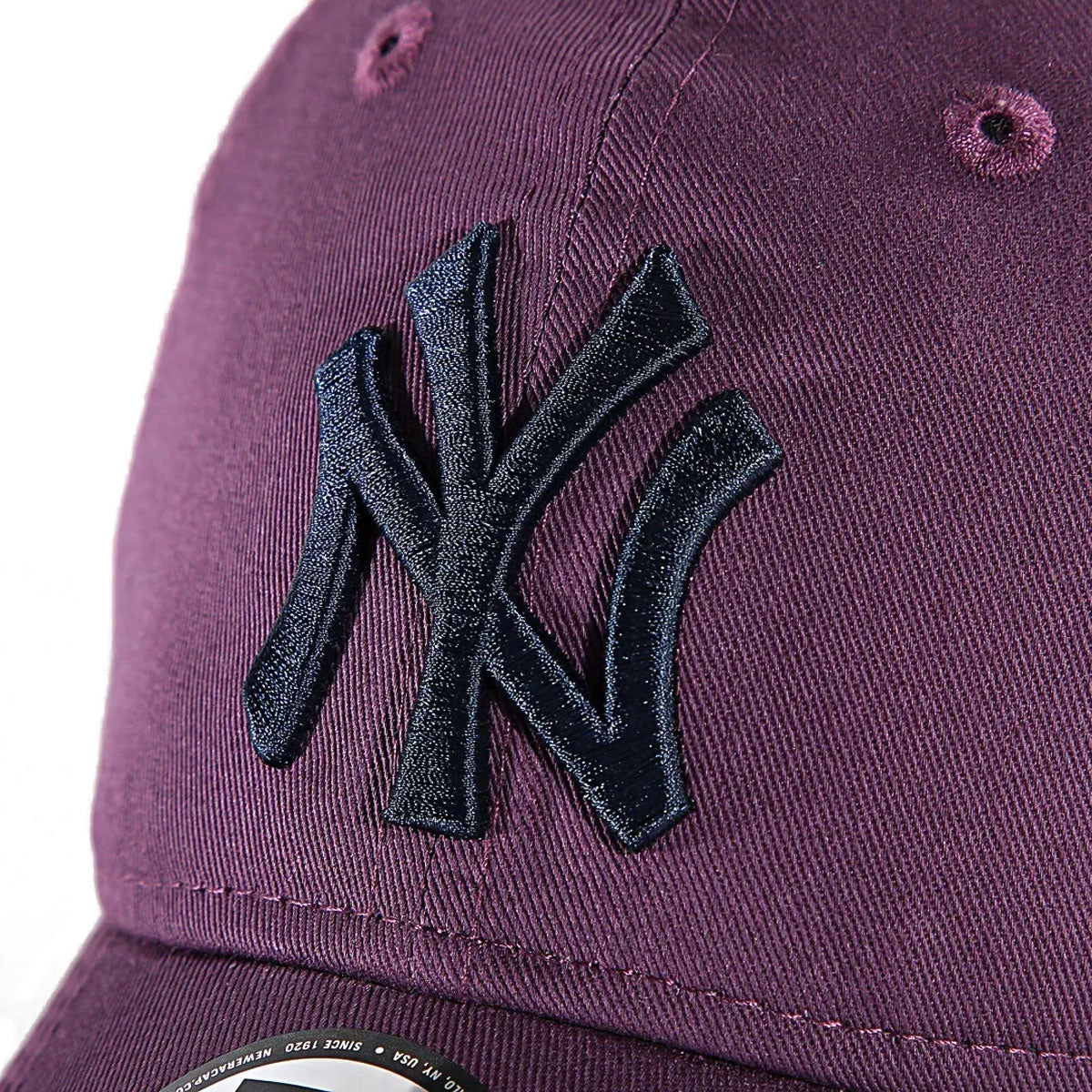 NEW ERA New York Yankees League Essential - 9Twenty Dark Purple/Navy 【60580673】