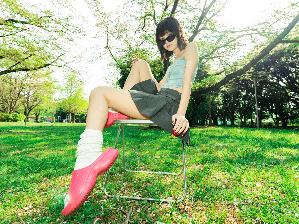 crocs - WMNS Bae Slide Dragon Fruit 【211108-6ZQ】