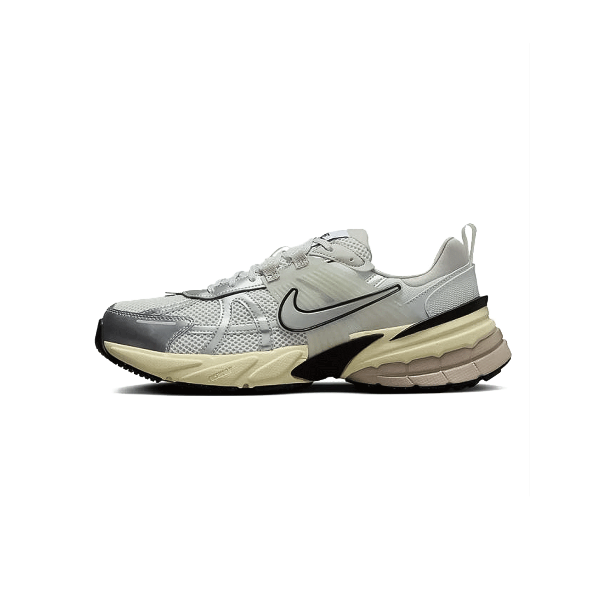 NIKE V2K RUN "SUMMIT WHITE/METALLIC" ナイキ V2K ラン サミット "ホワイト/メタリック"【HJ4497-100】