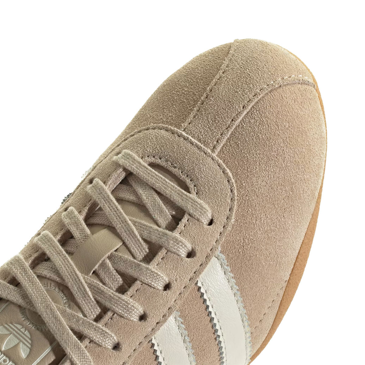 ◇東京キイヤ◇トルソー◇大阪兵庫京都奈良滋賀和歌山◇ adidas - TOKYO W Off Stone Khaki/Off Whit /Gum 【KI3583