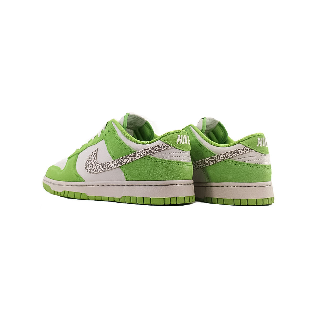 Nike Dunk Low Safari Swoosh Chlorophyll 