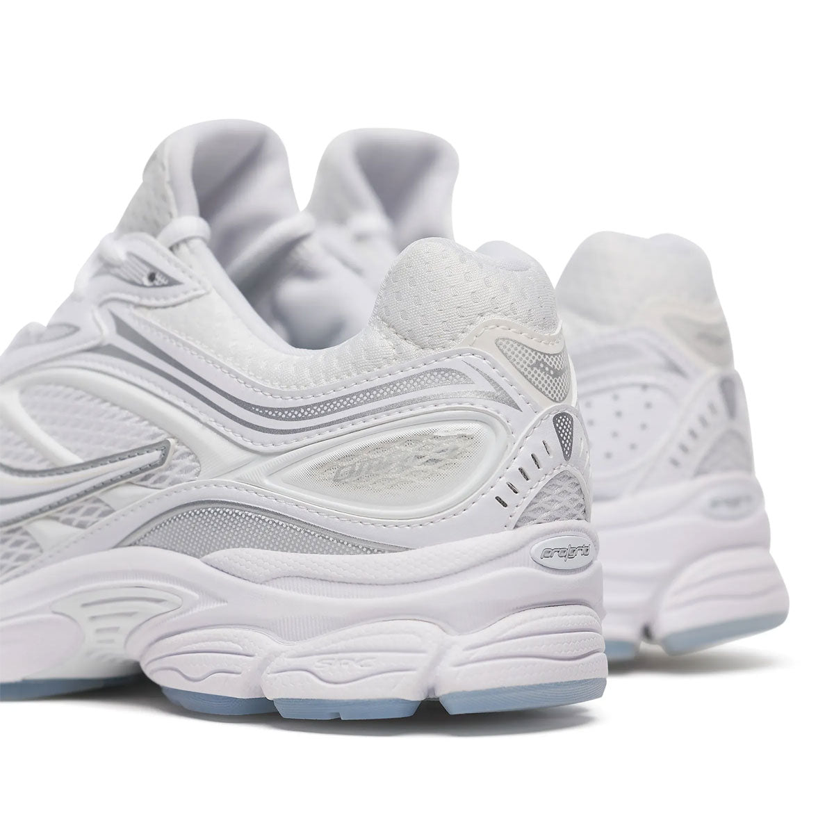 SAUCONY - PROGRID OMNI 9 SOCKTOP WHITE  【S70900-1】