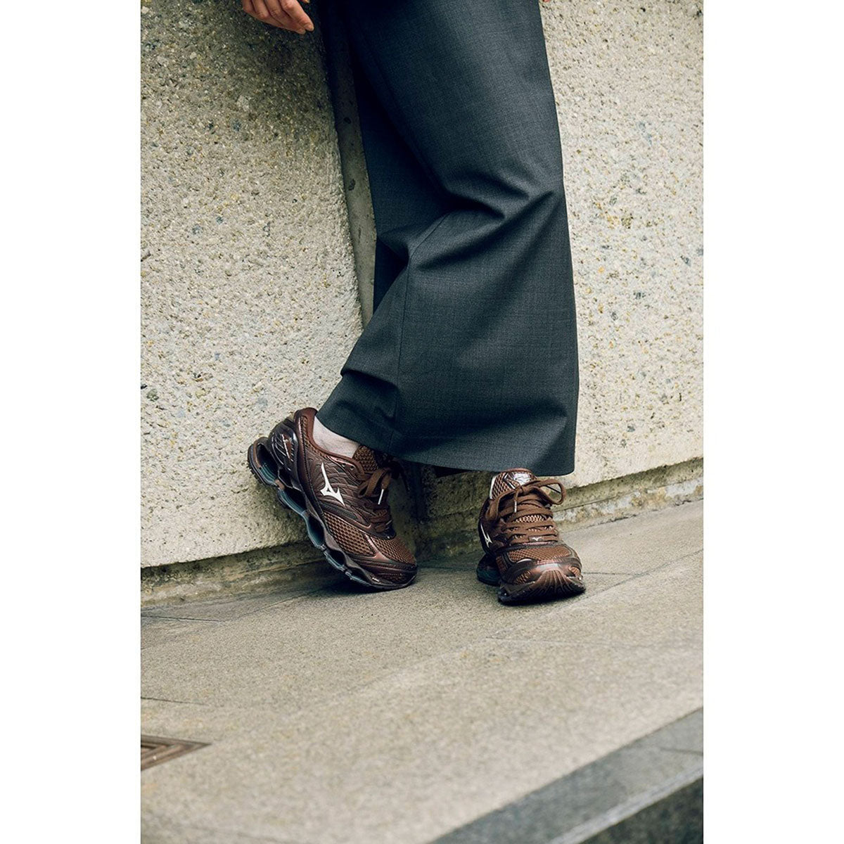 MIZUNO - WAVE PROPHECY LS BROWN 【D1GA251105】